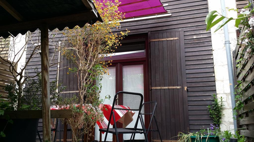 Duplex14h 1er Etage Jardinet 1 Parking Ou Studio14b Rdc Terrasse Sans Parking * La Rochelle (Charente-Maritime)
